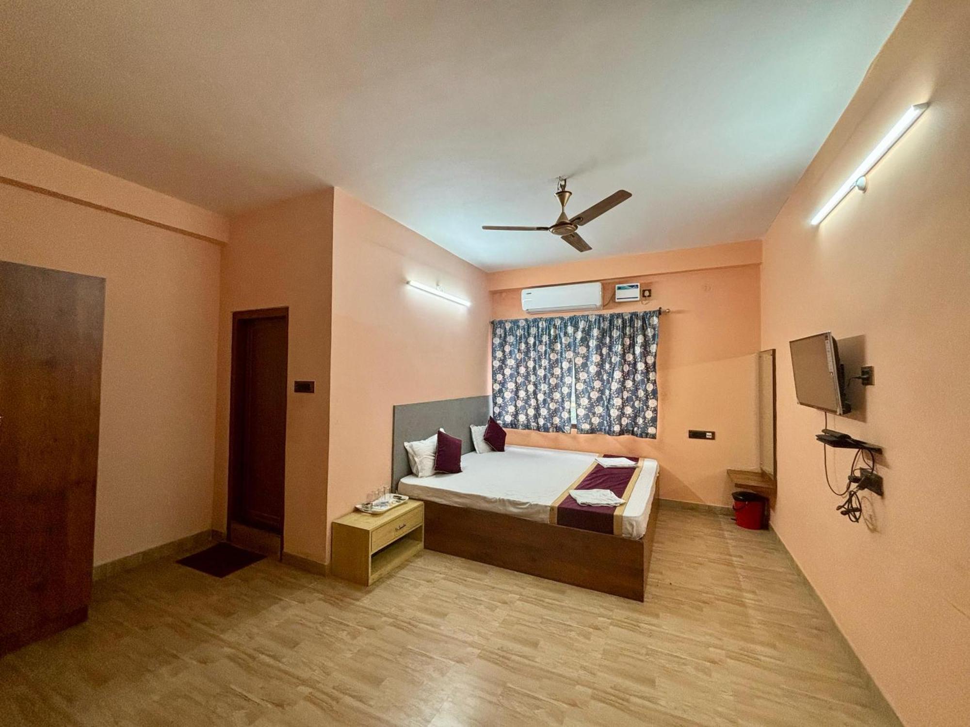 Krishna Shree Guest House Guwahati Buitenkant foto