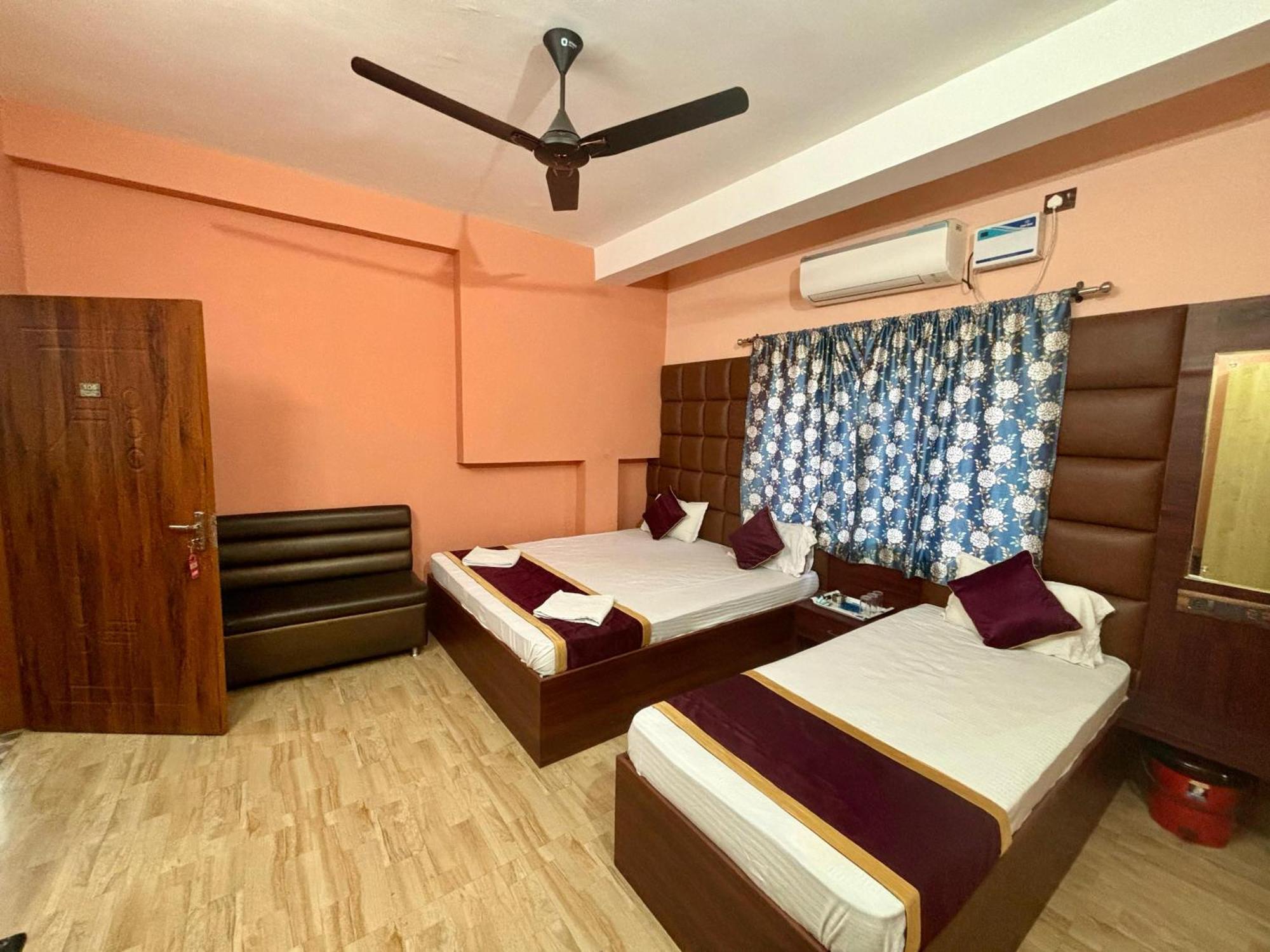 Krishna Shree Guest House Guwahati Buitenkant foto