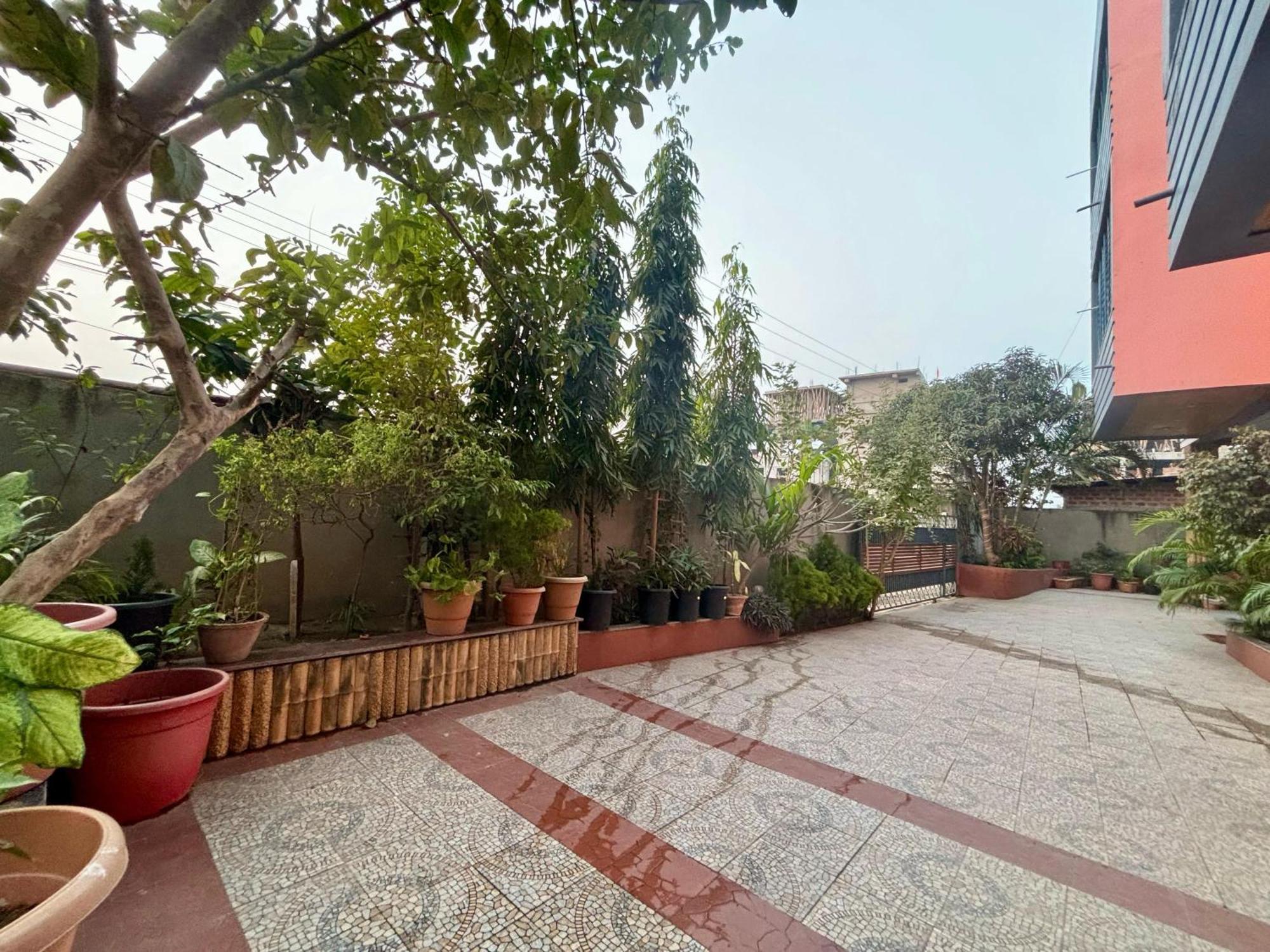 Krishna Shree Guest House Guwahati Buitenkant foto