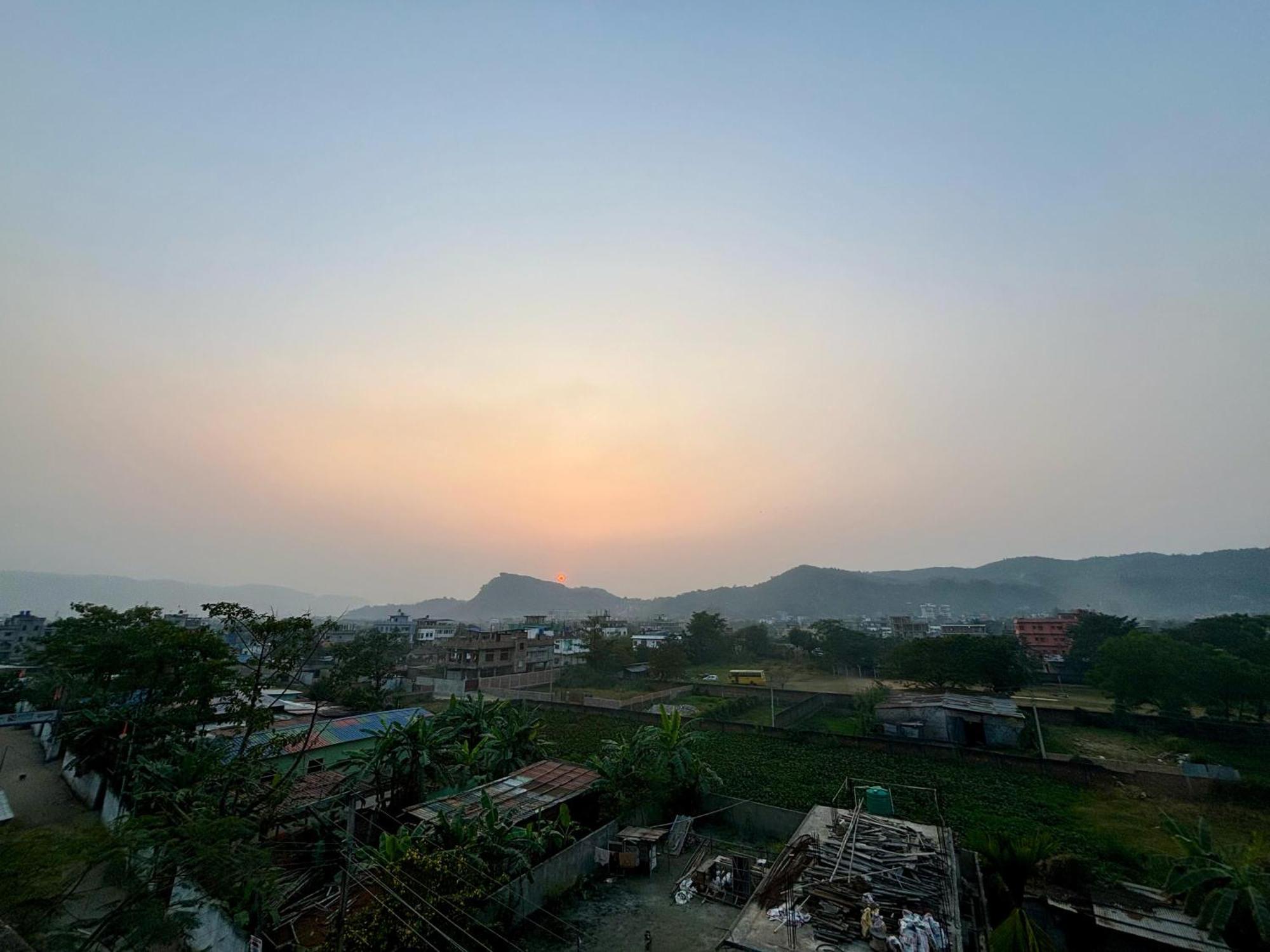 Krishna Shree Guest House Guwahati Buitenkant foto